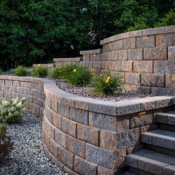 boulder retaining wall