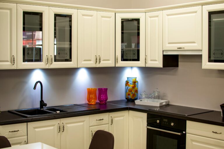 modern kitchen cabinets